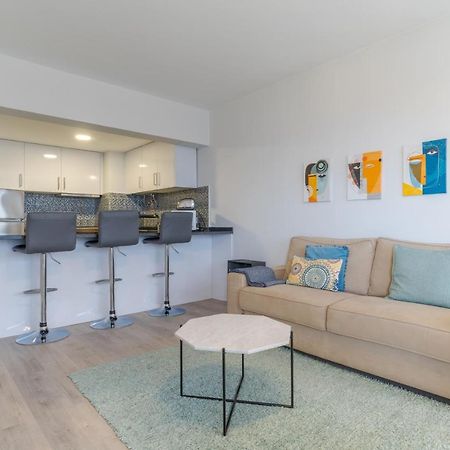 Top Floor Arriaga Apartment 804 ฟุงชาล ภายนอก รูปภาพ